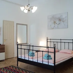 Friendly In The Center Apartamento