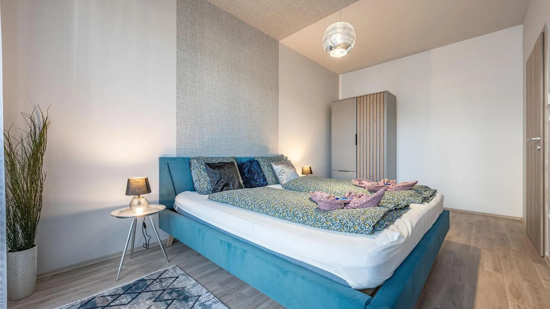 Condo With Garage And Balcony In City Center Budapest 0*,  Hungary