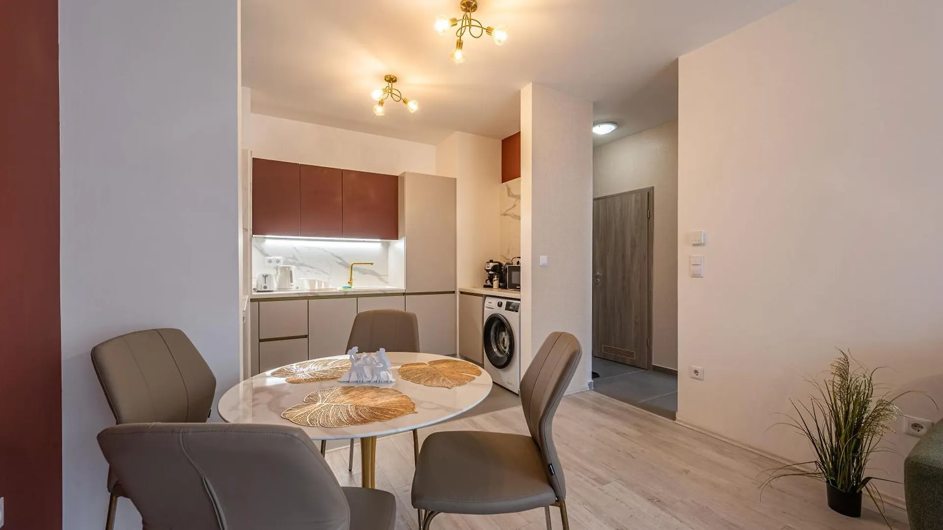 Condo With Garage And Balcony In City Center Budapest
