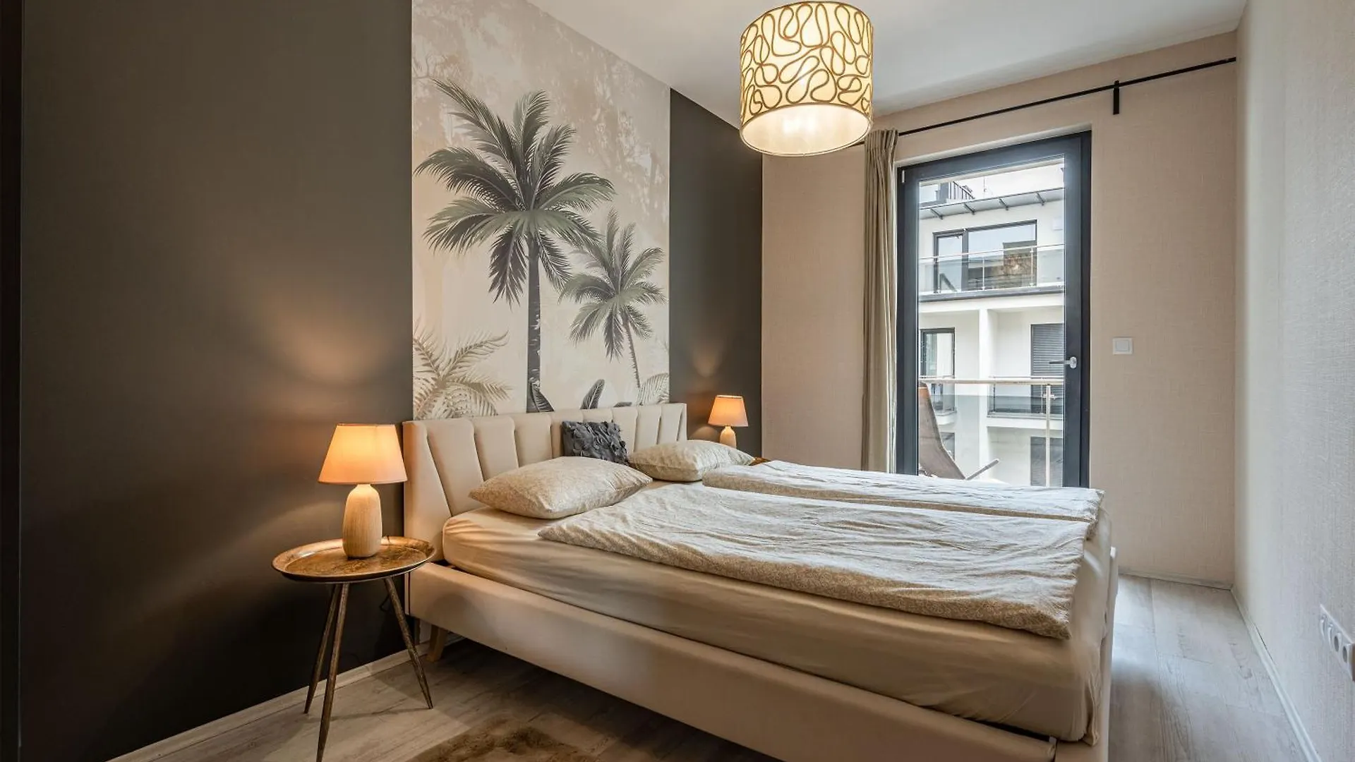 Condo With Garage And Balcony In City Center Budapest